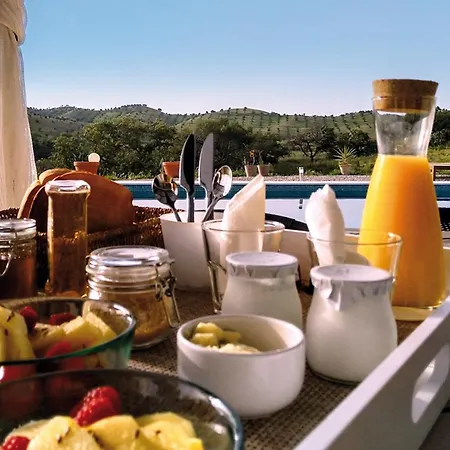 A Casa Da Boa Onda Bed & Breakfast Azinhal