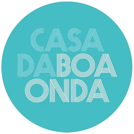 A Casa Da Boa Onda Bed & Breakfast *